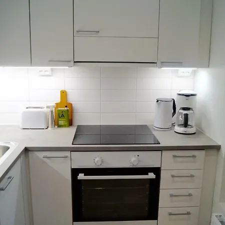 Διαμέρισμα In Trendy Kakola Hill Area Close To Center *