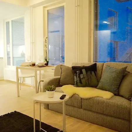 Studio In Trendy Kakola Hill Area Close To Center *